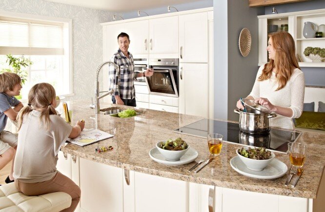 tips-for-family-together-kitchen1-666x435.jpg