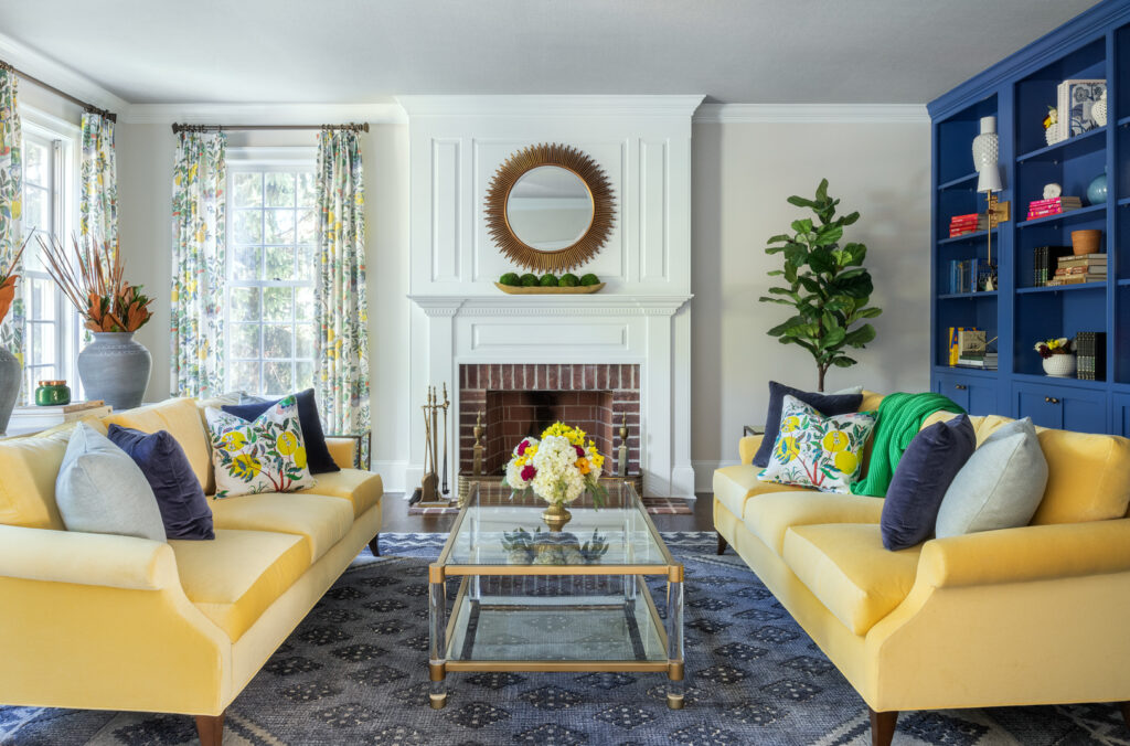 A private residence in Malvern, PA. Design by Liz Walton Home window treatments by Vitalia Inc. For use by Liz Walton Home and Vitalia Inc only. Photos by: Rebecca McAlpin